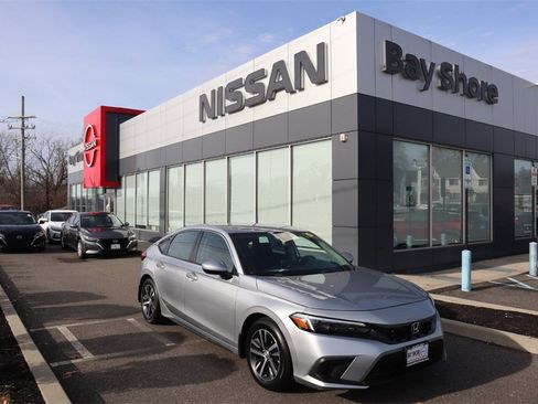 Used 2024 Honda Civic LX image 2