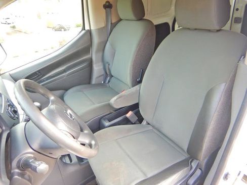 Used 2016 Nissan NV200 S w/ Back Door Glass Package FWD image 8