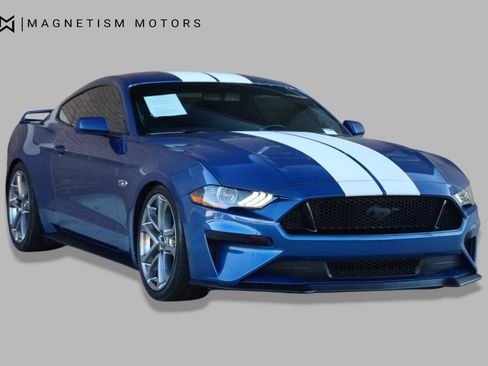 Used 2018 Ford Mustang GT w/ GT Performance Package RWD image 6