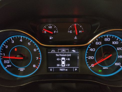 Used 2017 Chevrolet Cruze LT image 23