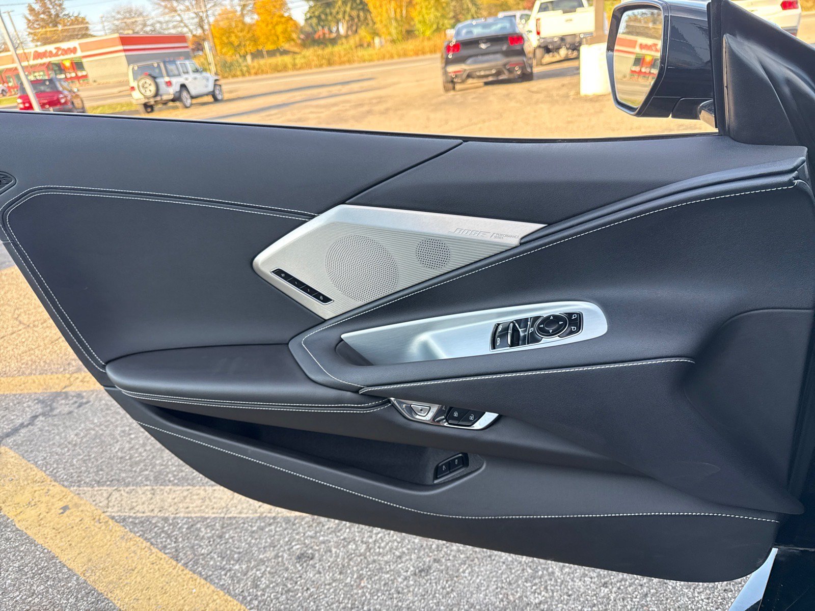 Used 2024 Chevrolet Corvette Stingray Preferred Cpe w/ Z51 Performance Package RWD image 23