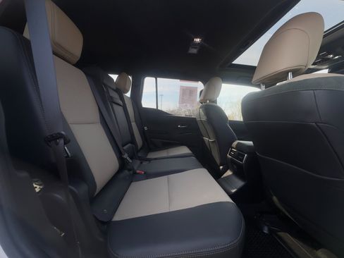 Used 2025 Lexus GX 550 AWD/4WD image 28