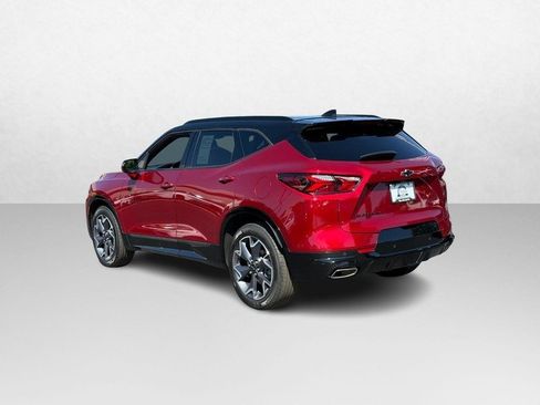 Used 2022 Chevrolet Blazer RS w/ Enhanced Convenience Package image 3