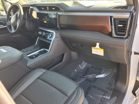 New 2026 GMC Sierra 3500 Denali image 22