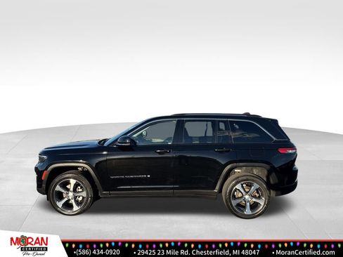 Used 2023 Jeep Grand Cherokee Limited image 2