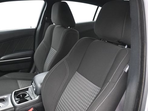 Used 2023 Dodge Charger SXT image 13
