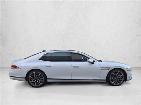 Used 2024 Genesis G90 3.5T AWD/4WD image 4