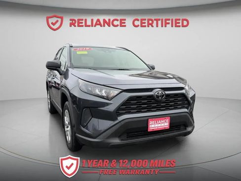 Used 2019 Toyota RAV4 LE w/ All Weather Liner Package image 10