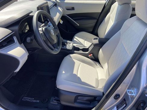 New 2026 Toyota Corolla Cross L image 13