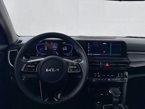 New 2026 Kia Seltos S image 24