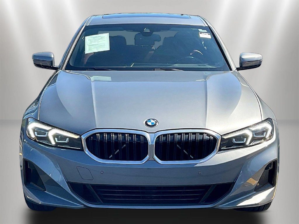 Used 2023 BMW 330i xDrive Sedan w/ Premium Package AWD/4WD image 2