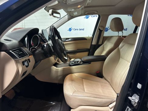 Used 2017 Mercedes-Benz GLS 450 4MATIC image 10