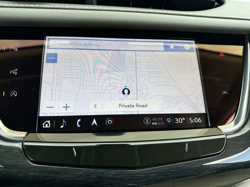 Used 2023 Cadillac XT6 Premium Luxury w/ Technology Package image 18