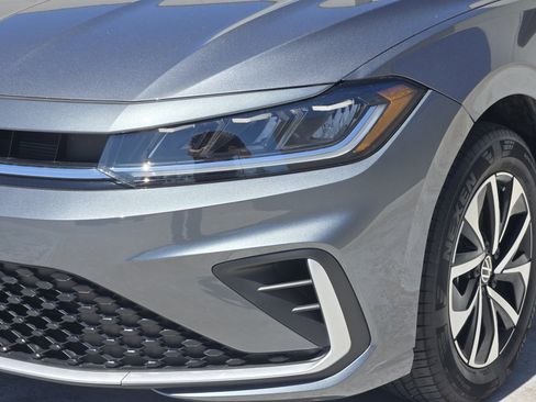 Used 2025 Volkswagen Jetta S image 10