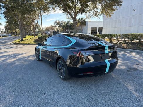 Used 2022 Tesla Model 3 image 3