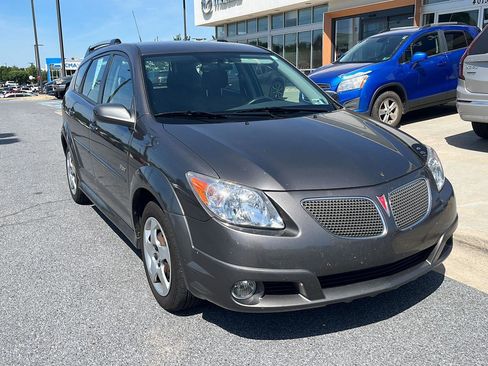 Used 2008 Pontiac Vibe w/ Preferred Package FWD image 1