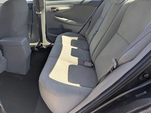 Used 2010 Toyota Corolla LE FWD image 16