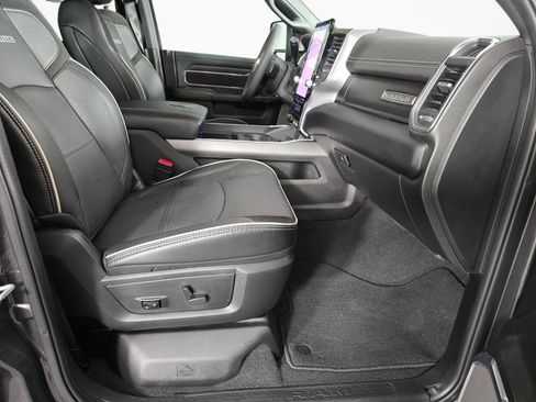 Used 2025 RAM 3500 Laramie AWD/4WD image 40