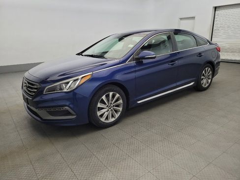 Used 2017 Hyundai Sonata Sport image 2