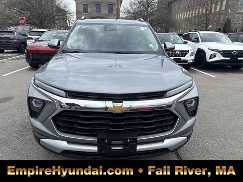 Used 2025 Chevrolet TrailBlazer LT image 11