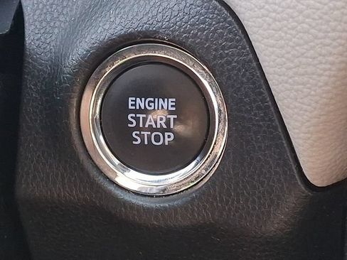 Used 2022 Toyota RAV4 XLE Premium FWD image 18