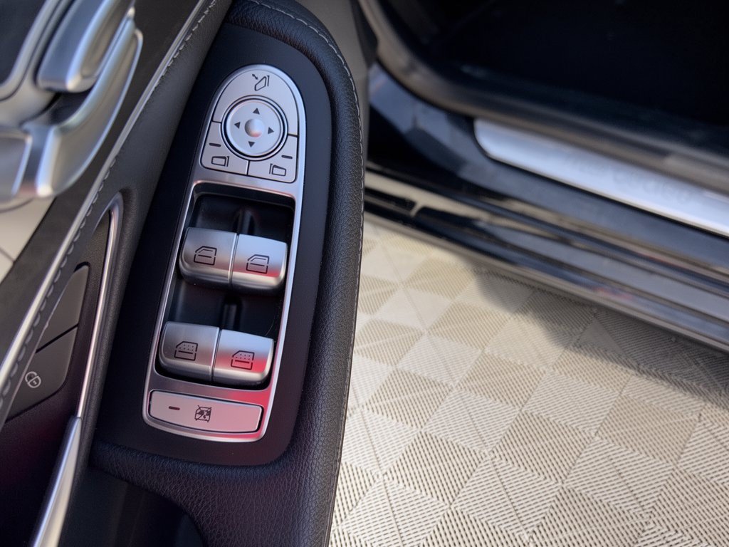 Used 2015 Mercedes-Benz C 300 4MATIC Sedan image 15