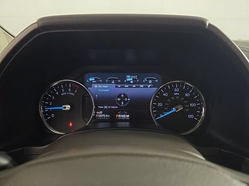 Used 2018 Ford Expedition Max XLT w/ Equipment Group 202A AWD/4WD image 16