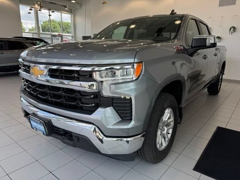 Certified 2023 Chevrolet Silverado 1500 LT AWD/4WD image 30