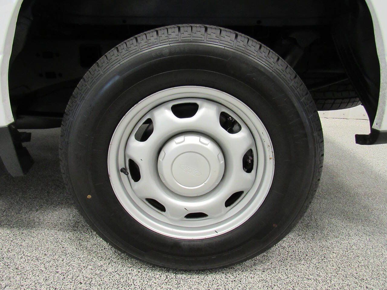 Used 2021 Ford F150 XL w/ Equipment Group 101A High RWD image 11