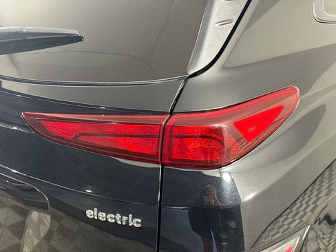 Used 2023 Hyundai Kona SEL image 34