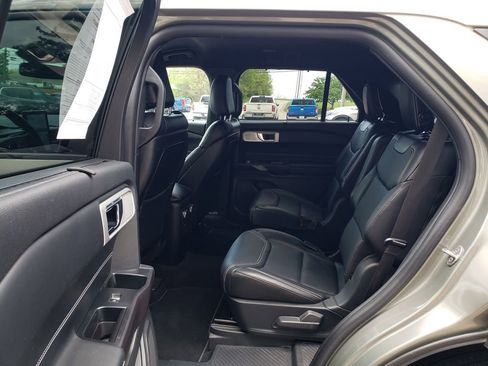 Certified 2020 Ford Explorer ST w/ ST Street Pack AWD/4WD image 7
