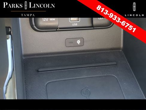 Used 2022 Kia Telluride EX w/ EX Premium Package image 25