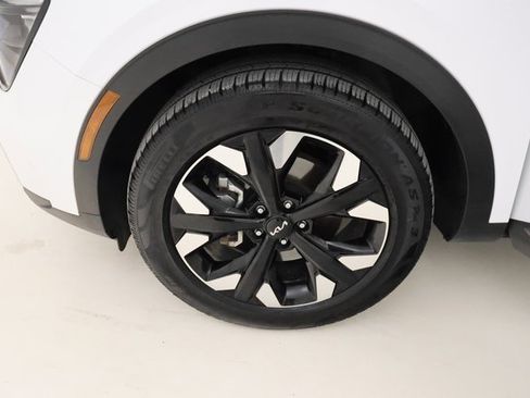 Used 2023 Kia Sportage X-Line w/ X-Line Premium Package image 7