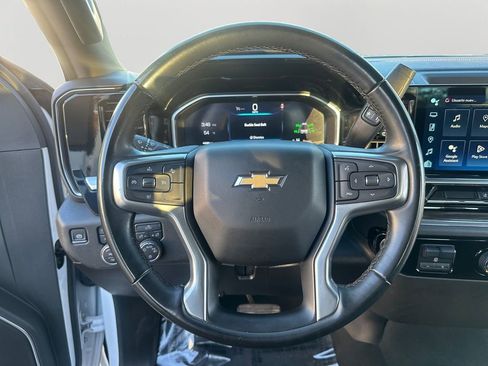 Used 2024 Chevrolet Silverado 2500 LT image 12