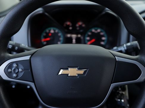 Used 2021 Chevrolet Colorado W/T w/ Custom Special Edition image 11