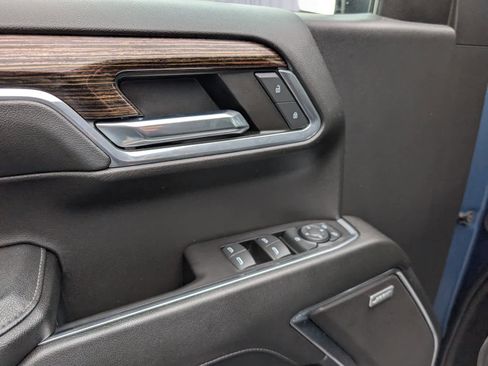 Certified 2024 GMC Sierra 1500 Elevation w/ Elevation Premium Package AWD/4WD image 19