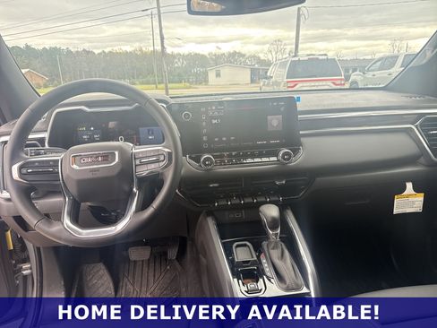 Used 2024 GMC Canyon Elevation w/ Elevation Premium Package image 11