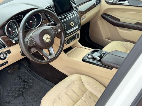 Used 2016 Mercedes-Benz GLE 350 image 4