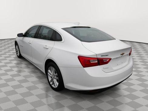 Used 2018 Chevrolet Malibu LT image 21