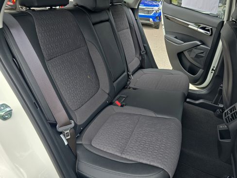 New 2026 Kia Seltos S image 11