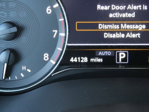 Used 2024 INFINITI QX80 Luxe image 12