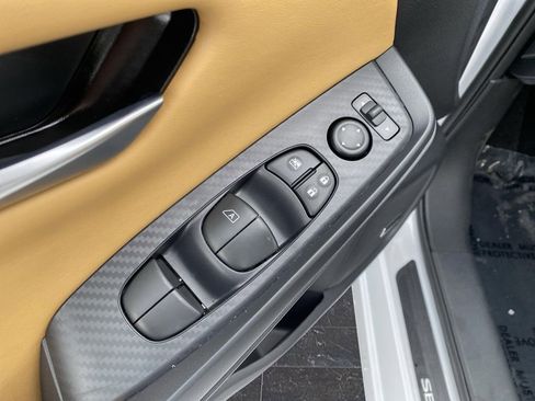 New 2025 Nissan Sentra SV w/ SV Premium Package image 27