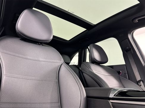 Certified 2026 Mercedes-Benz GLC 300 4MATIC image 19