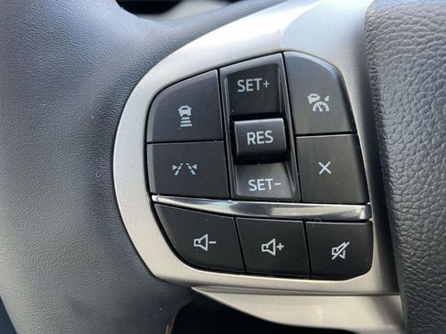 New 2026 Ford Explorer Active w/ Active Comfort Package RWD image 11