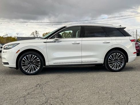 Used 2021 Lincoln Corsair AWD w/ Sport Package image 6