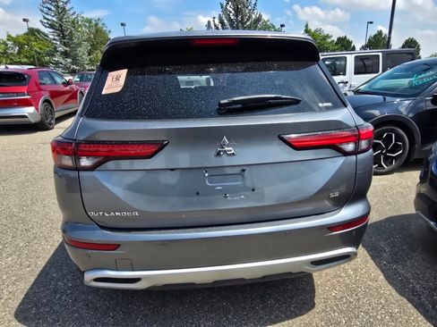 Used 2024 Mitsubishi Outlander SE AWD/4WD image 5