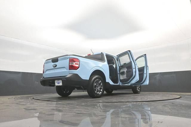 New 2026 Ford Maverick XLT w/ XLT Luxury Package FWD image 45