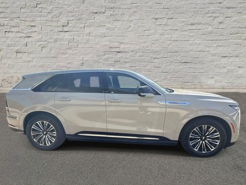 New 2026 Cadillac Escalade IQ Luxury 1 AWD/4WD image 4