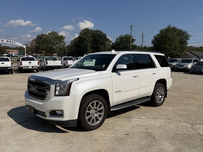 Used 2017 GMC Yukon SLT w/ HD Trailering Package AWD/4WD image 1