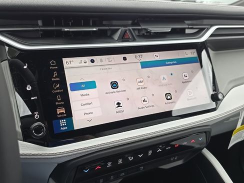 New 2026 Jeep Cherokee Limited image 32